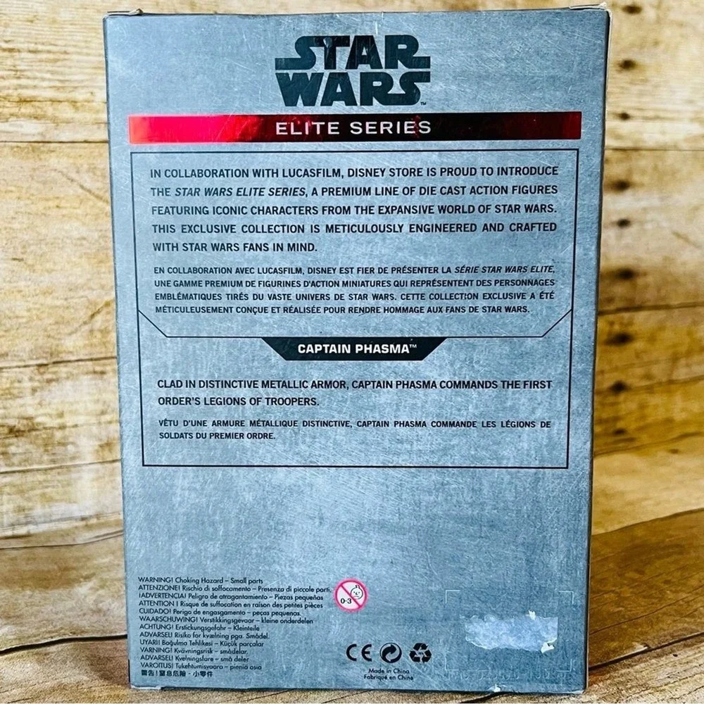Disney Store Star Wars Elite Series Captain Phasma Die‎ Cast Action Figure New